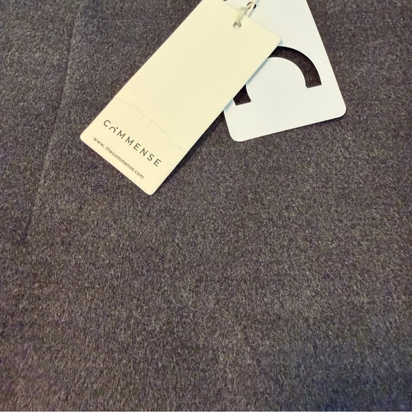 Commense Mini Skirt NWT Small in gray - Picture 5 of 5